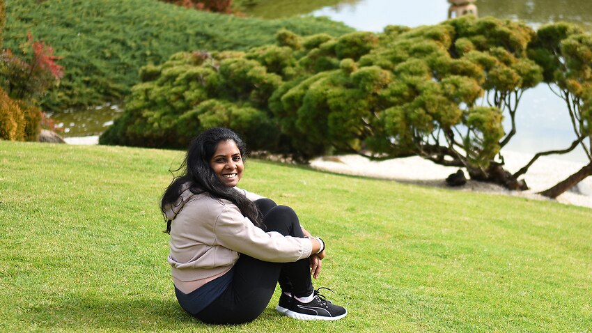 SBS Language | Sri Lankan researcher from Sydney creating a high-tech body  armour speaks with SBS Sinhala