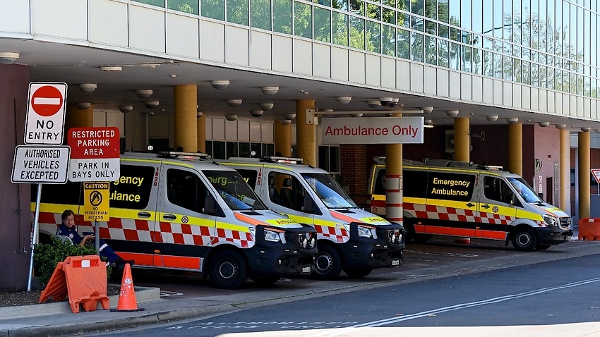 Image for read more article 'Australia's public hospitals in crisis, AMA report says '