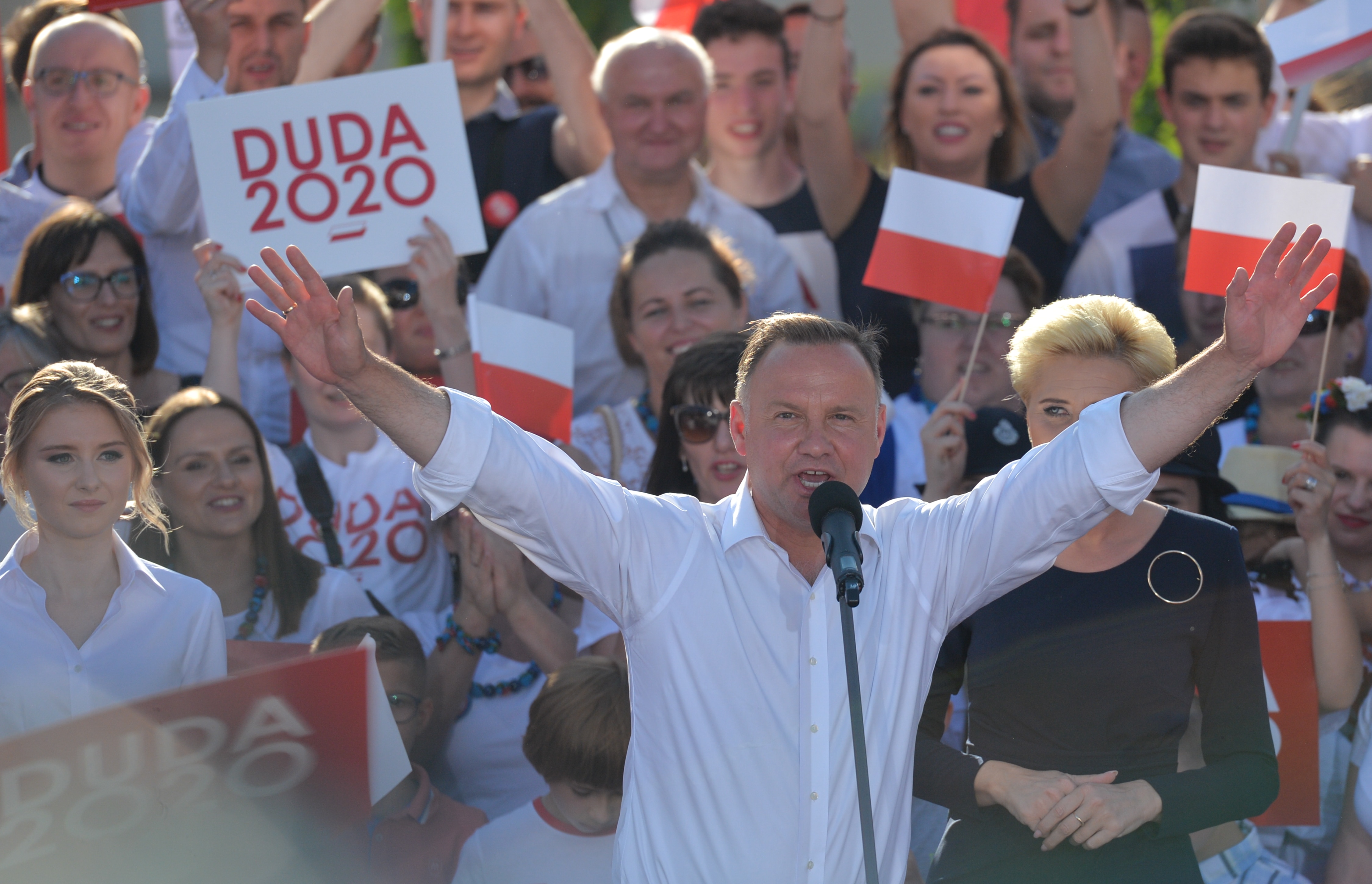 Poland election: How gay rights and homophobia have bitterly divided ...