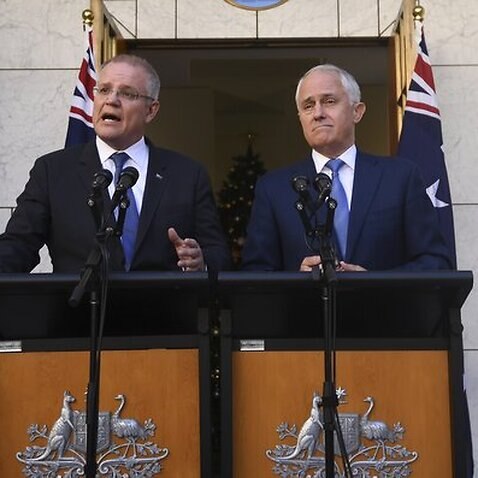 مالکوم ترنبل نخست وزیر استرالیا در سمت راست و اسکات موریسون خزانه دار استرالیا 