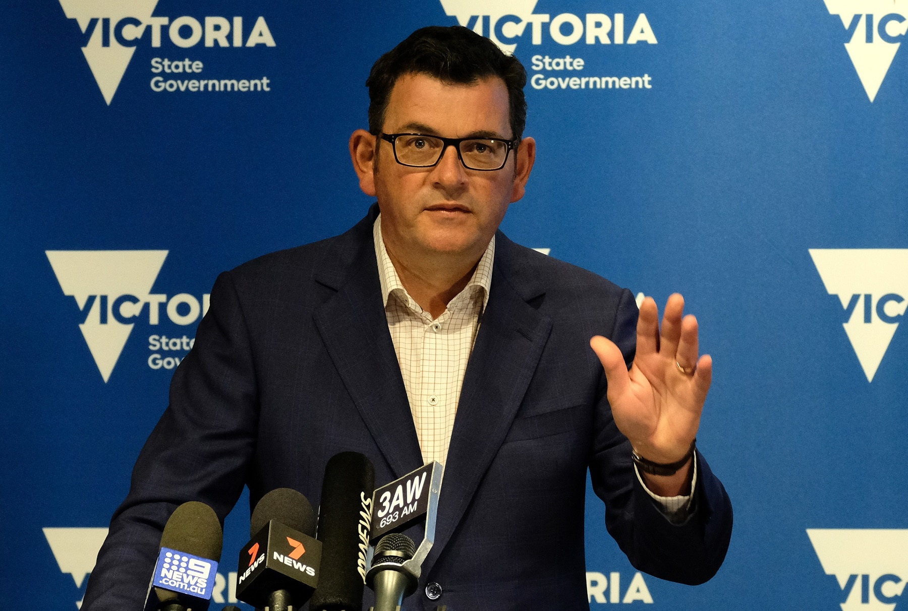 One Hour At A Time Daniel Andrews Tight Lipped On A Lockdown Extension In Victoria